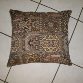 Geographical cushion cover