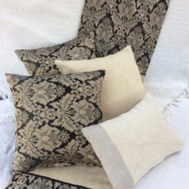 Runner Set Beige and Black panel